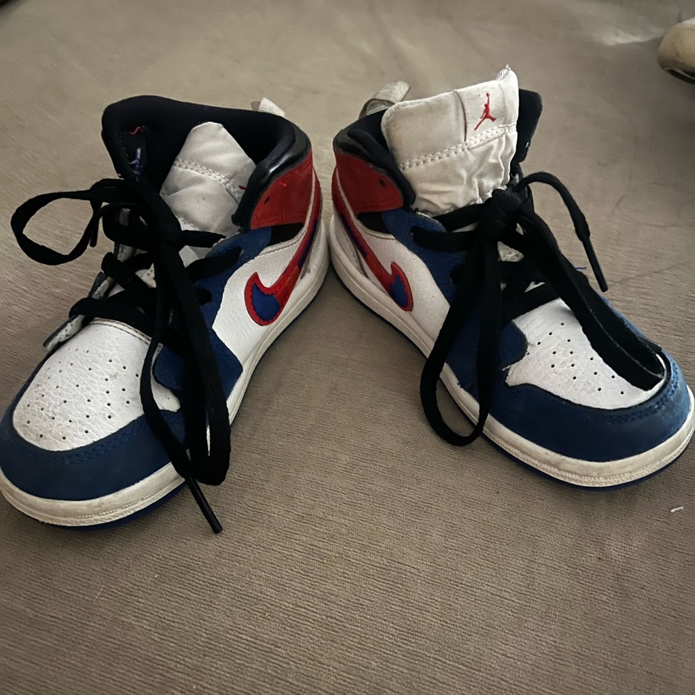 Nike Air Jordan Kids' 1 Mid SE Multi ColorSwoosh Sneakers in Red, Blue, an White